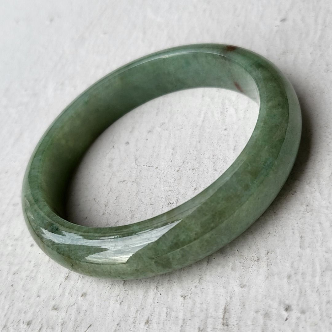 Spinach jade bangle shop