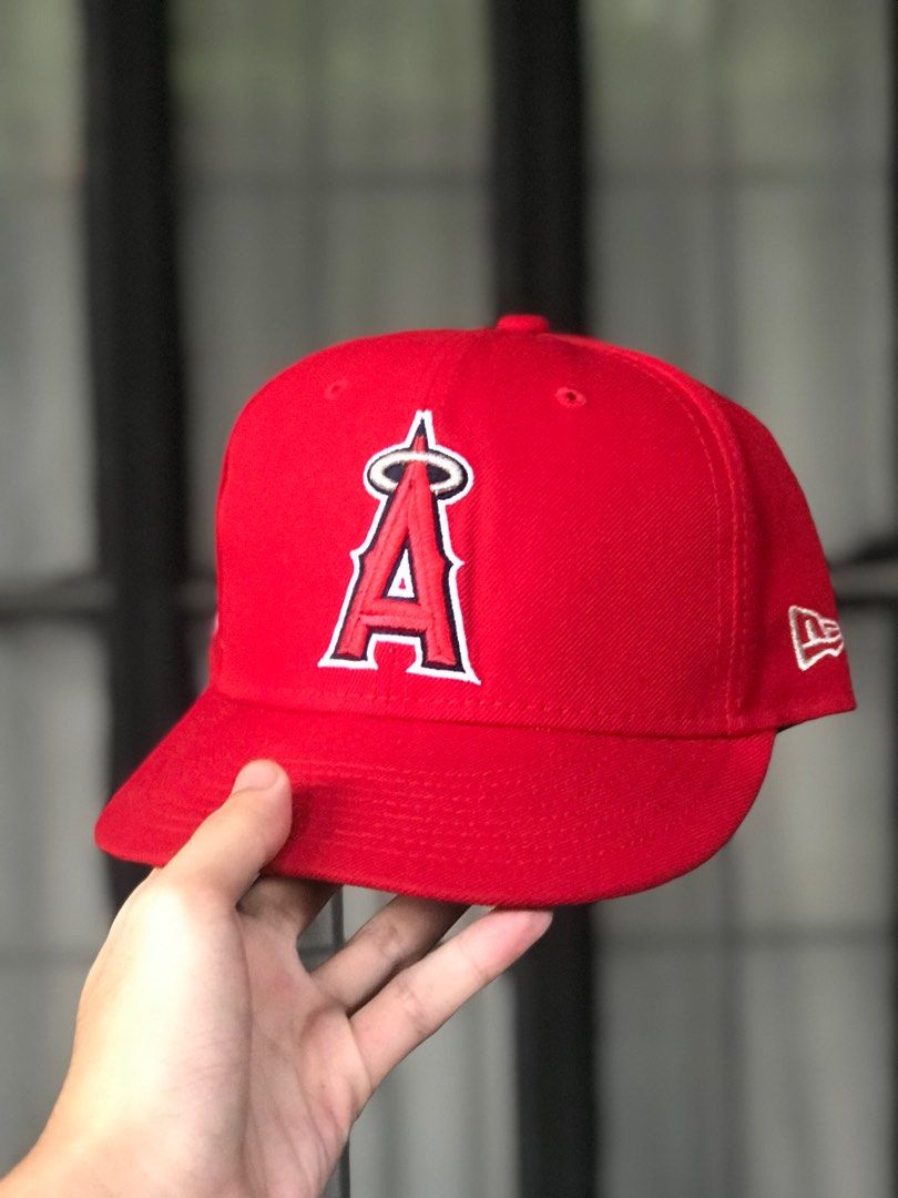 7 1/4 Angels Fitted Hat New Era, Men's Fashion, Watches