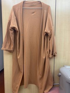駝色罩衫外套