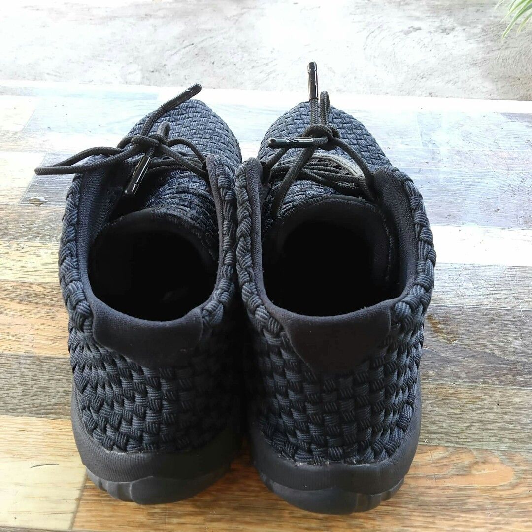 Air jordan future on sale triple black leather