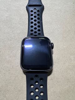 Apple Watch SE 40mm Nike Cellular