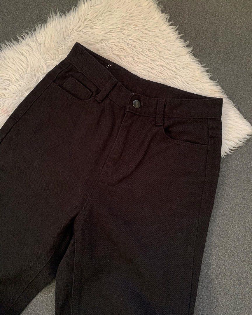 Aura pants black main image 0