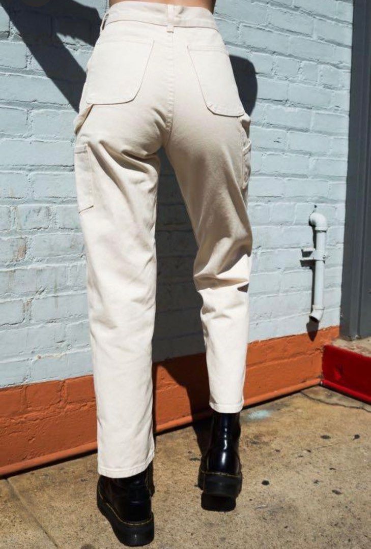 Authentic Brandy Melville Tammy Cargo Pants, Women's Fashion, Bottoms