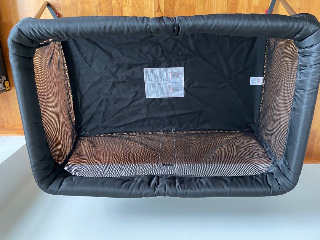 Baby Bjorn Travel Crib + 2 bedsheets included, Babies & Kids, Baby Nursery & Kids Furniture