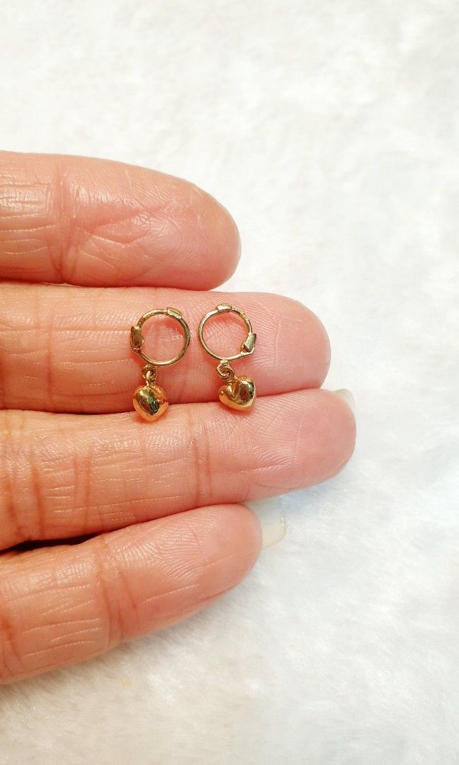 Newborn discount earrings gold
