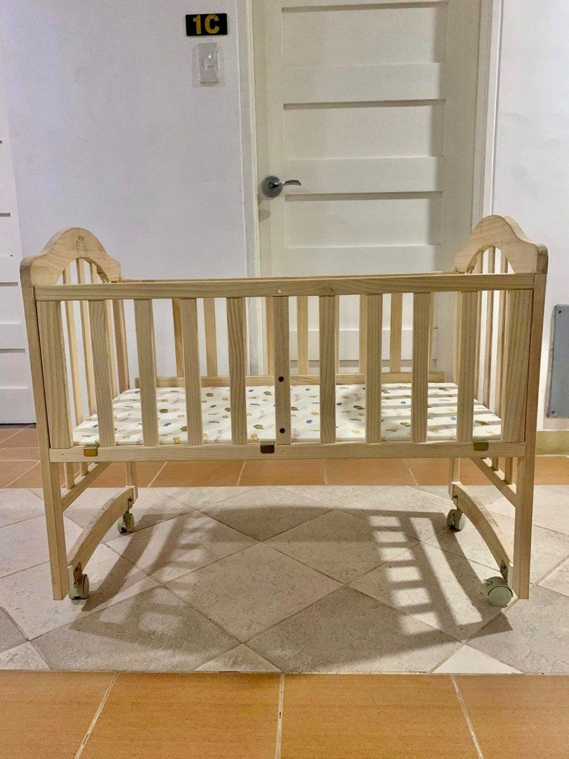 Baby wooden crib / cradle (rocking), Babies & Kids, Baby Nursery & Kids
