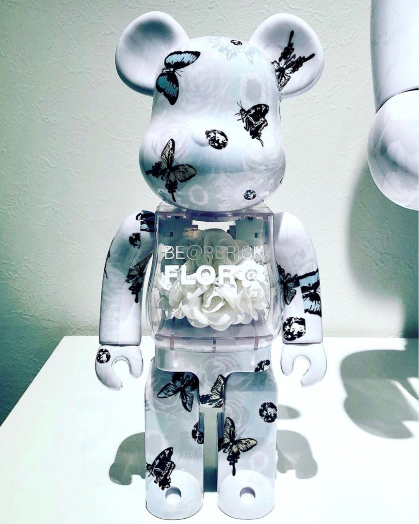 女性に人気！ FLOR@ BE@RBRICK 400％ ハナ 華 花 メディコムトイ ...