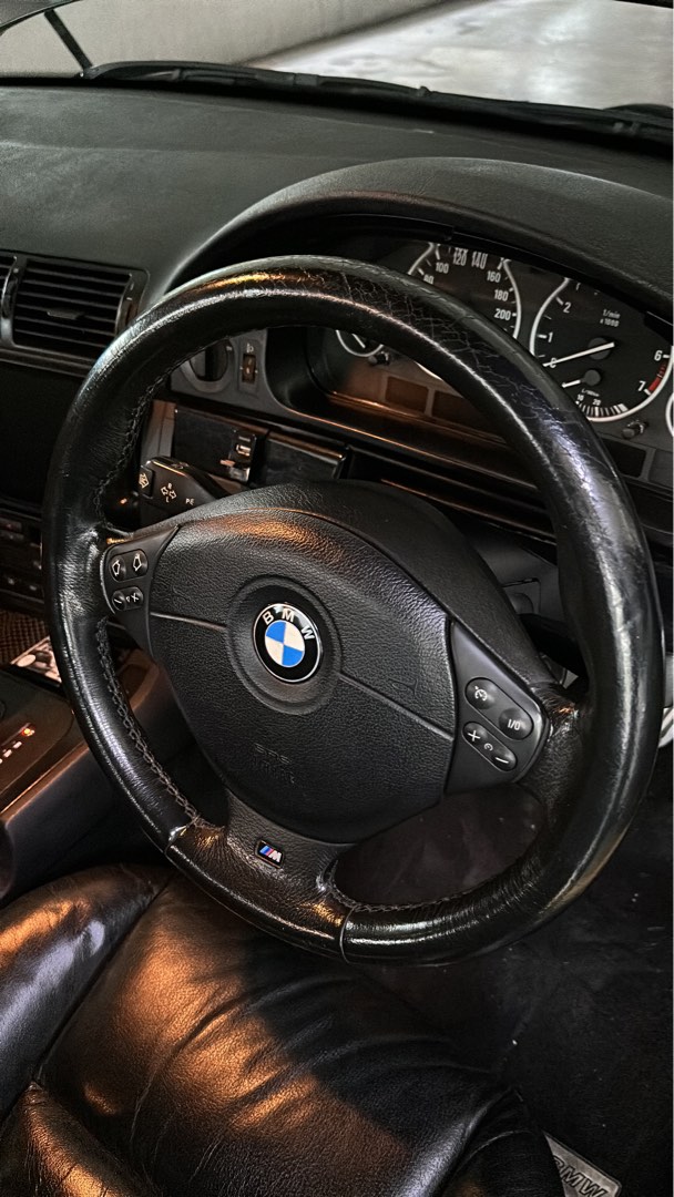 BMW E39 M sport steering wheel, Auto Accessories on Carousell