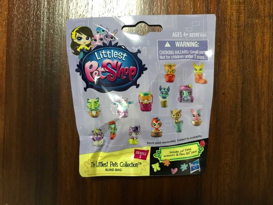 BNIP The Littlest Pets Collection Blind bag Littlest Pet Shop