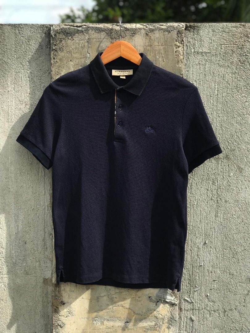 Burberry (Navy Blue), Men's Fashion, Tops & Sets, Tshirts & Polo Shirts on  Carousell