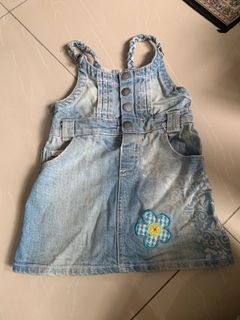 (Category: ) located in . Submitted by foreverlayka (Listing ID 1196331796, Image 1). Description: .