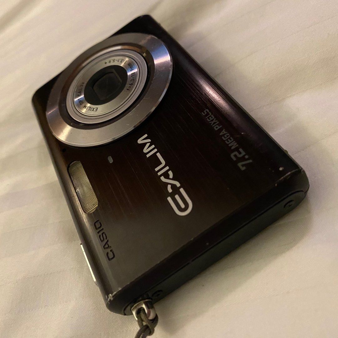 Casio Exilim ExZ70 Digital Camera, Photography, Cameras on Carousell