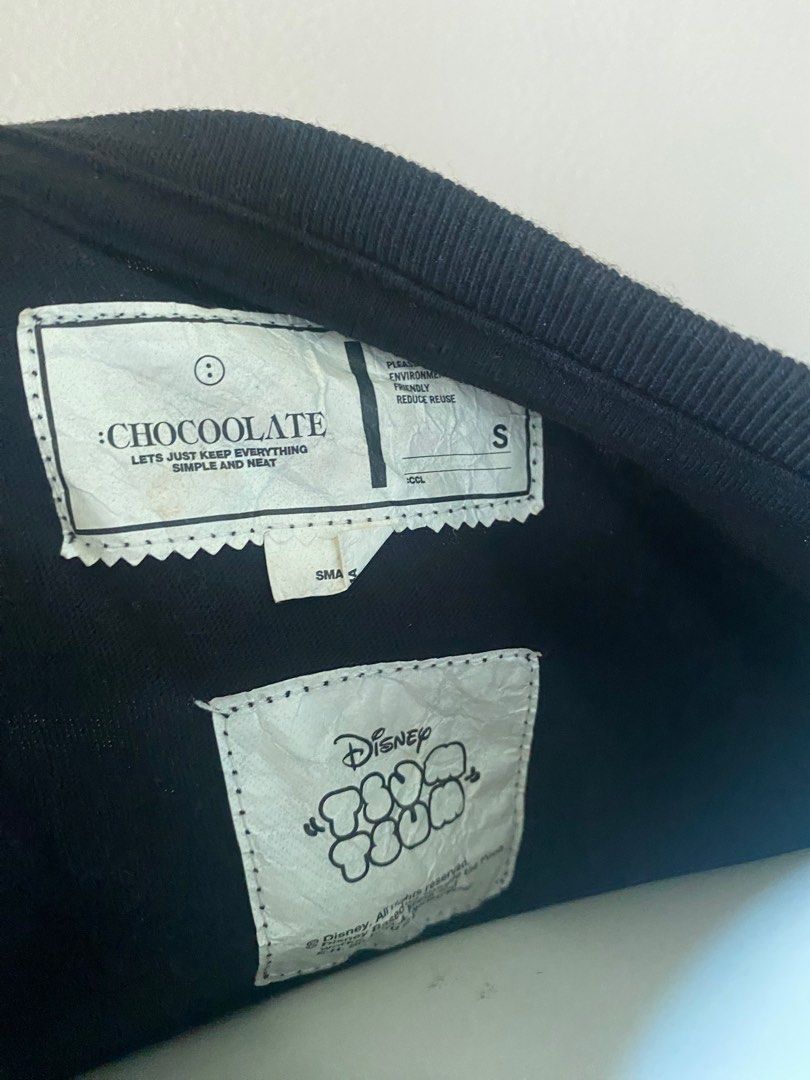 CHOCOOLATE X TSUM TSUM SHIRT (Category: Shirts) located in Baguio. Submitted by rare_closet_finds (Listing ID 1196196814, Image 3). Description: Like new Armpit 17.5” Length 24” JRS shipping only.