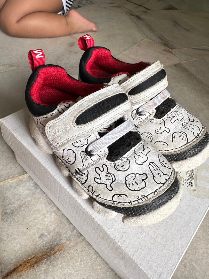 Clarks online x disney