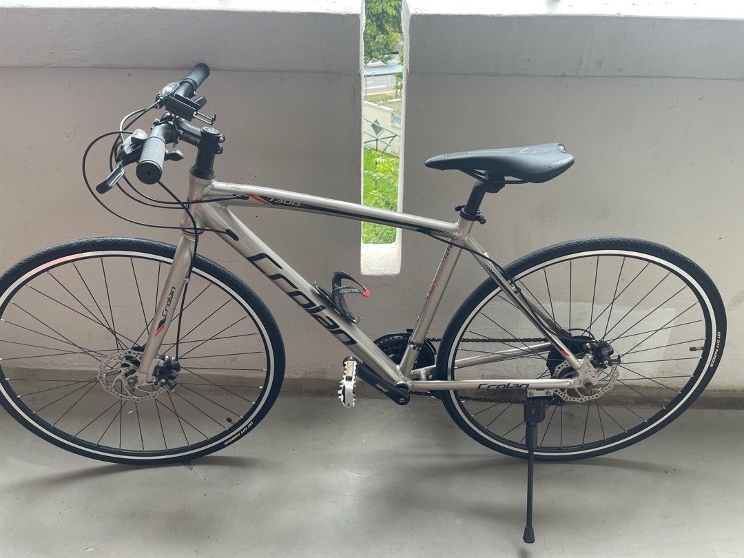 Crolan hybrid hotsell bike