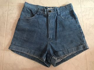 (Category: ) located in . Submitted by bel220105 (Listing ID 1196209686, Image 1). Description: .