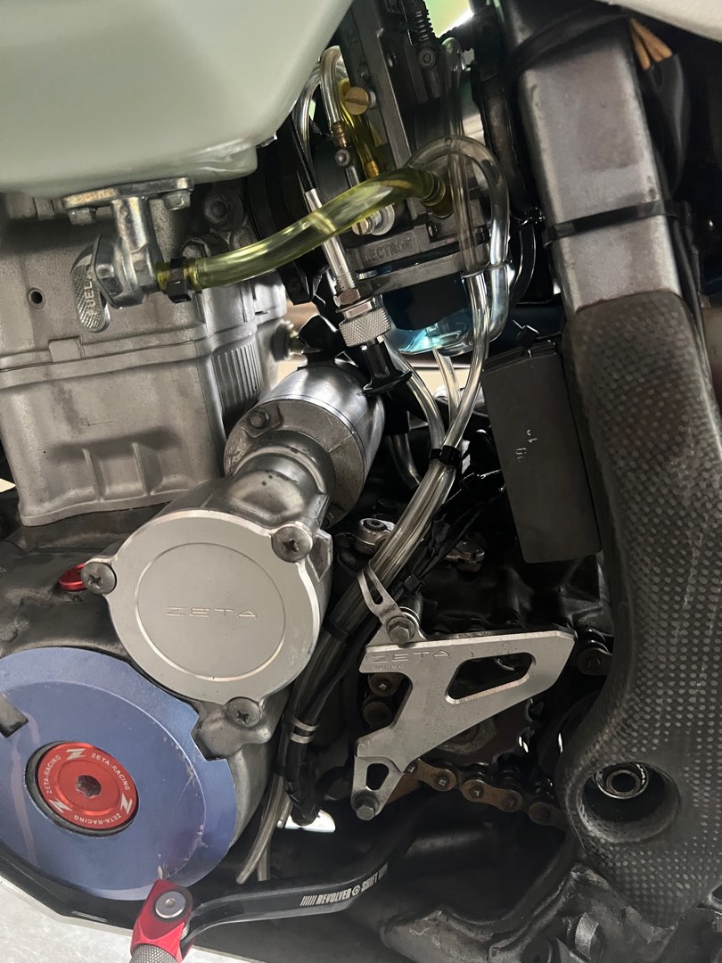 Drz400sm drz Lectron 38mm carburetor, Motorcycles, Motorcycle