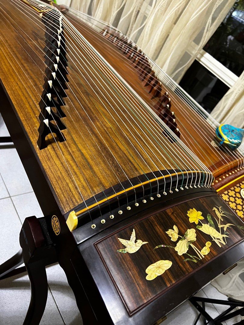 Dunhuang YUN Guzheng Concert Grade, Hobbies & Toys, Music & Media, Musical Instruments on Carousell