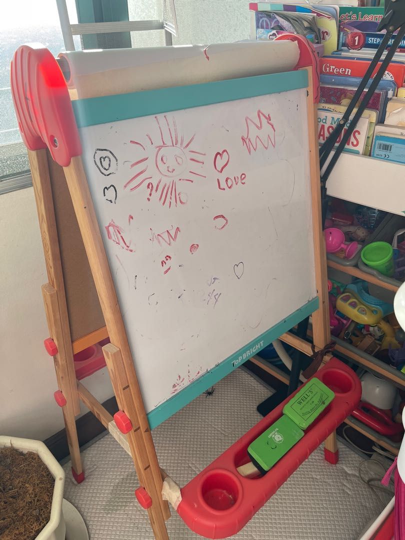 Easel board, Babies & Kids, Baby Nursery & Kids Furniture, Other Kids