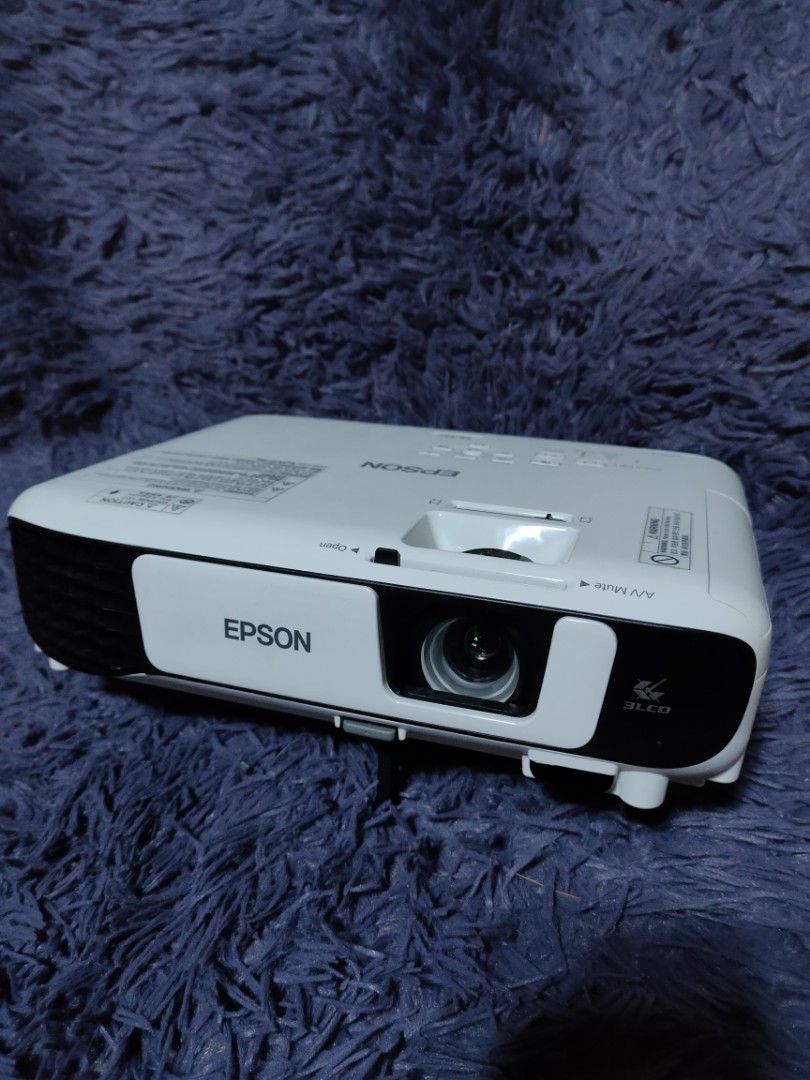 EPSON EB-X41 PROJECTOR 3,600lumens, TV & Home Appliances, TV ...