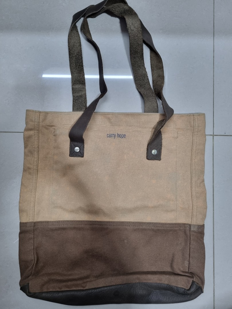 Esperos tote bag, Women's Fashion, Bags & Wallets, Tote Bags on Carousell