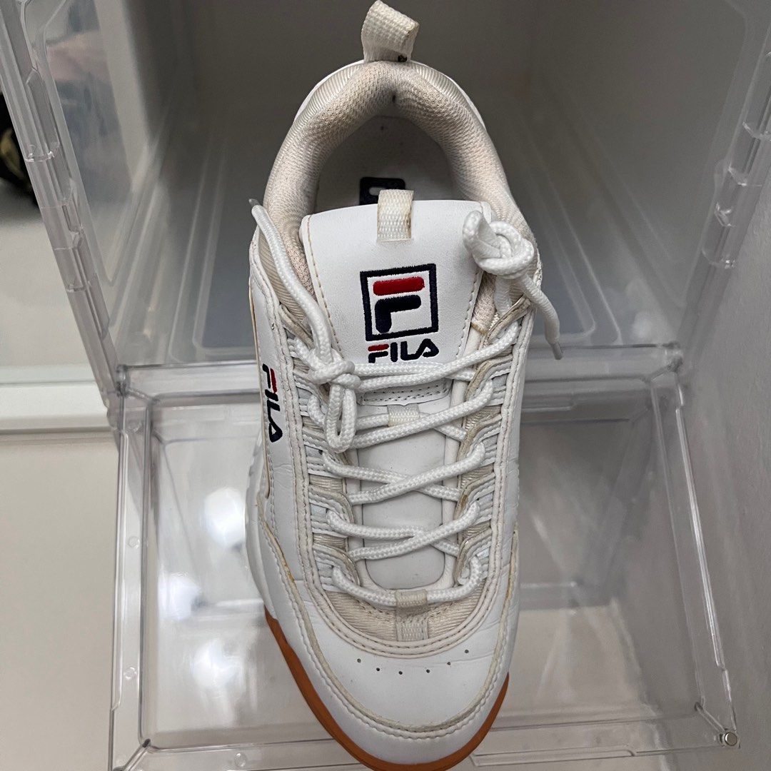White fila store gum bottom