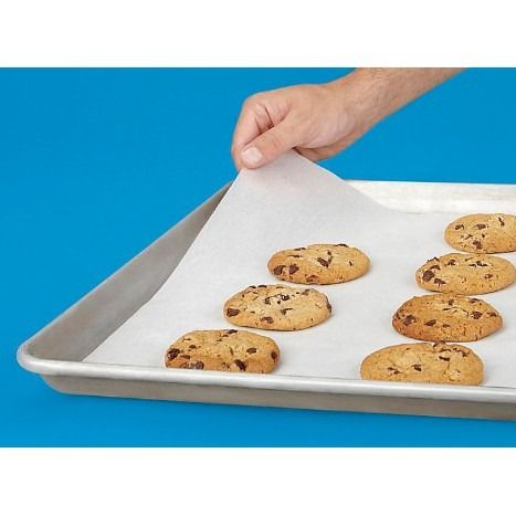 Food Grade Baking Paper (Restaurant Quality) (Category: Bakeware) located in Manila. Submitted by trustradeglobal (Listing ID 1196216111, Image 2). Description: Suitable and perfect for barbecue and baking use. It is non-stick and oil proof, which can prevent mess in your microwave oven or kitchen. -food grade baking paper -temperature resistance up to 250 degree Celsius -safe for use in microwave, oven, steamer -oil proof -non-stick -used for ba