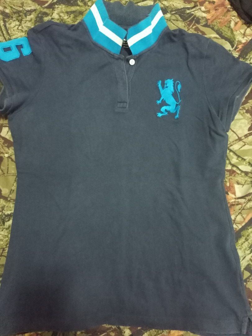 Giordano Polo Shirt (Category: Shirts) located in Santa Rosa. Submitted by lenborbs (Listing ID 1196308267, Image 1). Description: Original Giordano Polo Shirt, navy blue with light blue, XL on tag, stretchable width = 17 inches length = 25 inches NOTE: ALL ITEMS POSTED IS AVAILABLE UNLESS THERE IS A SOLD MARK.