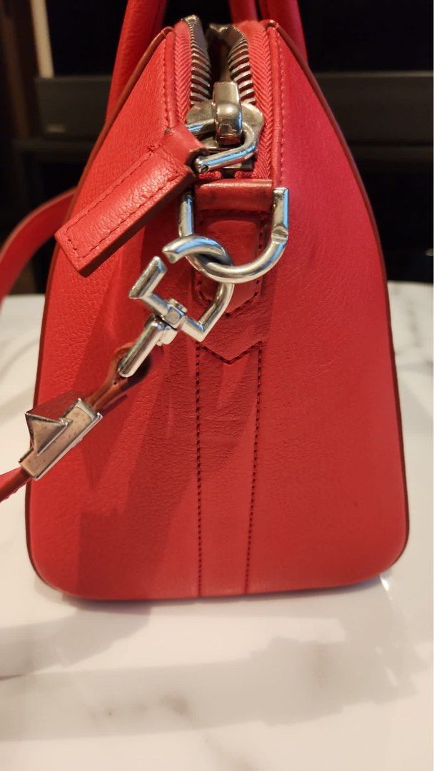 Givenchy Antigona Medium Classic, Luxury, Bags & Wallets on Carousell
