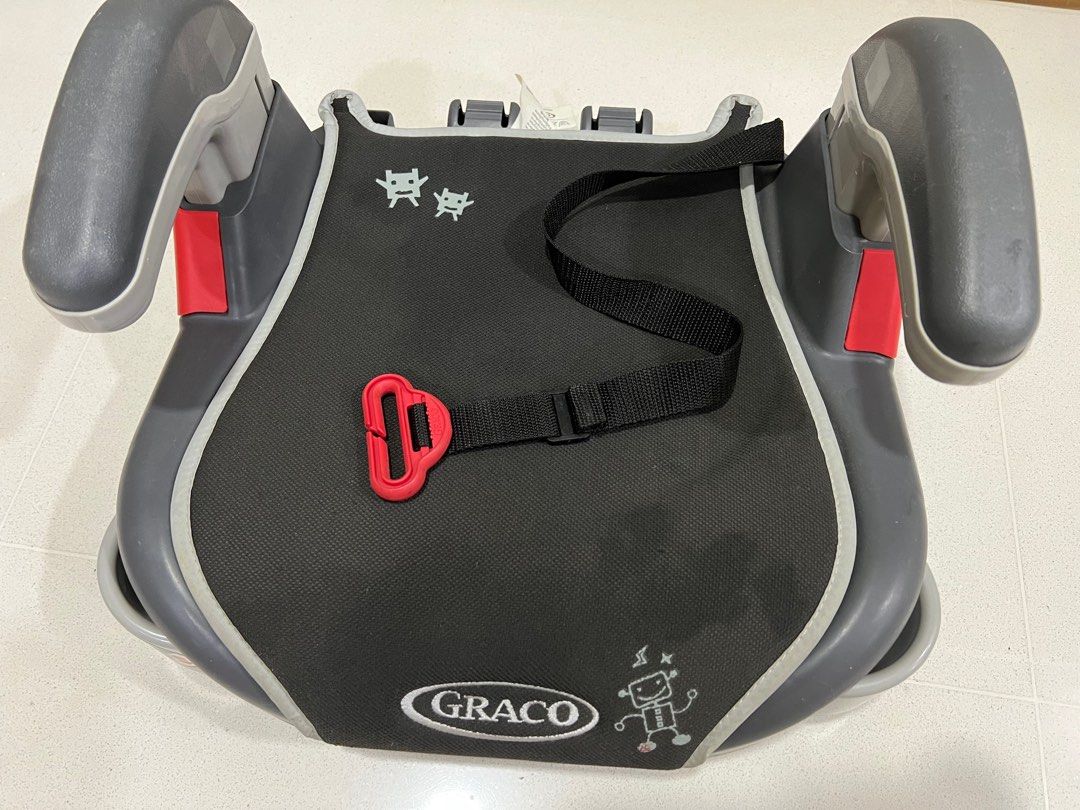 Graco Booster Seat with cup holders, Babies & Kids, Going Out, Car