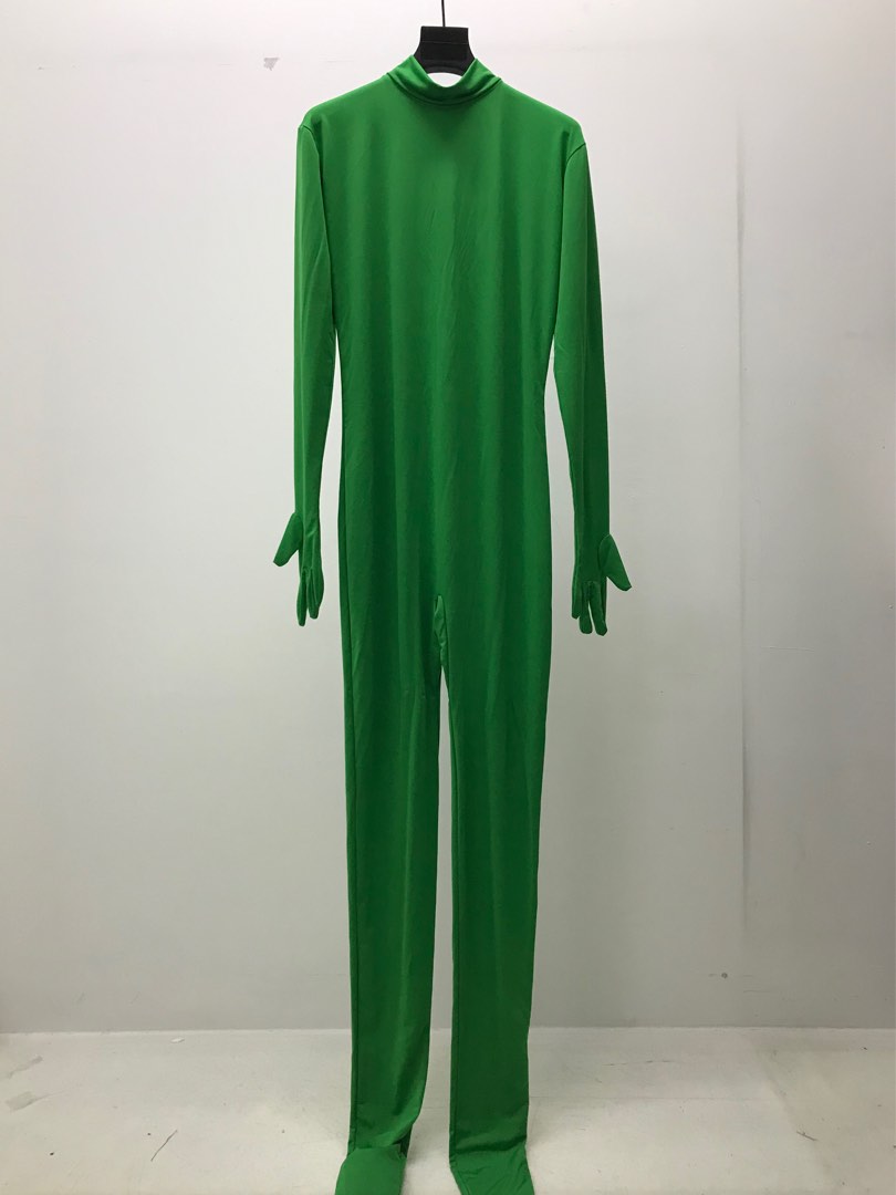 Green Screen Suit, Men's Fashion, Tops & Sets, Tshirts & Polo Shirts on