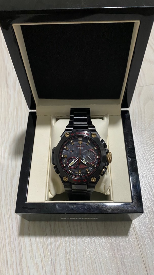 g shock akazonae