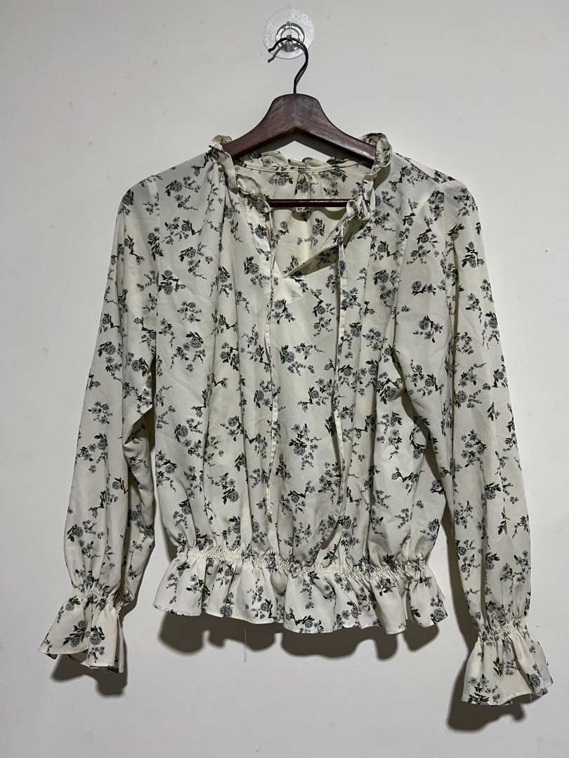 Gu Blouse, Women's Fashion, Tops, Blouses On Carousell