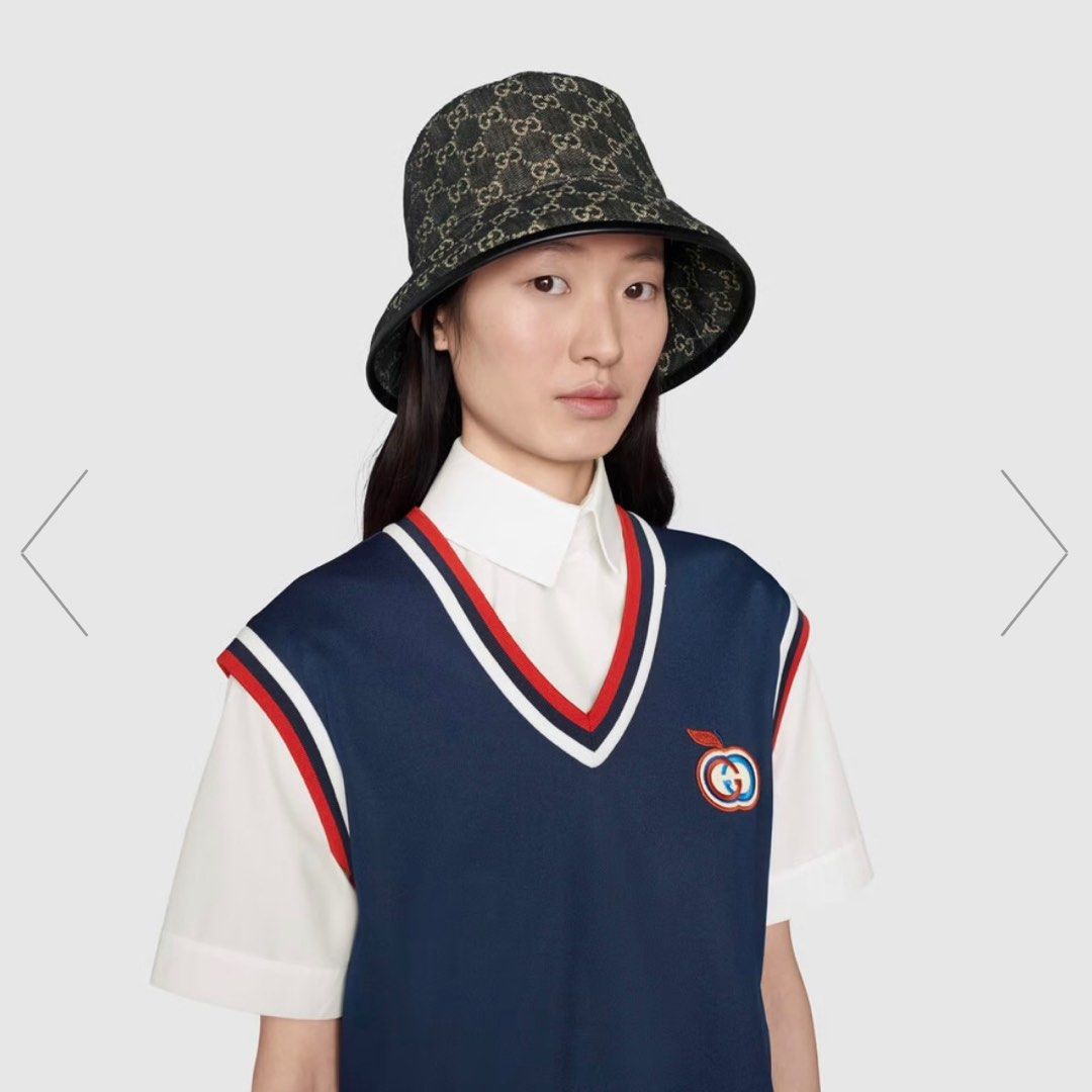 Gucci denim bucket hat top