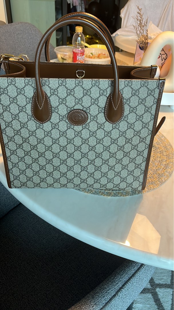 Gucci small tote bag like new, Women's Fashion, Bags & Wallets, Tote Bags  on Carousell