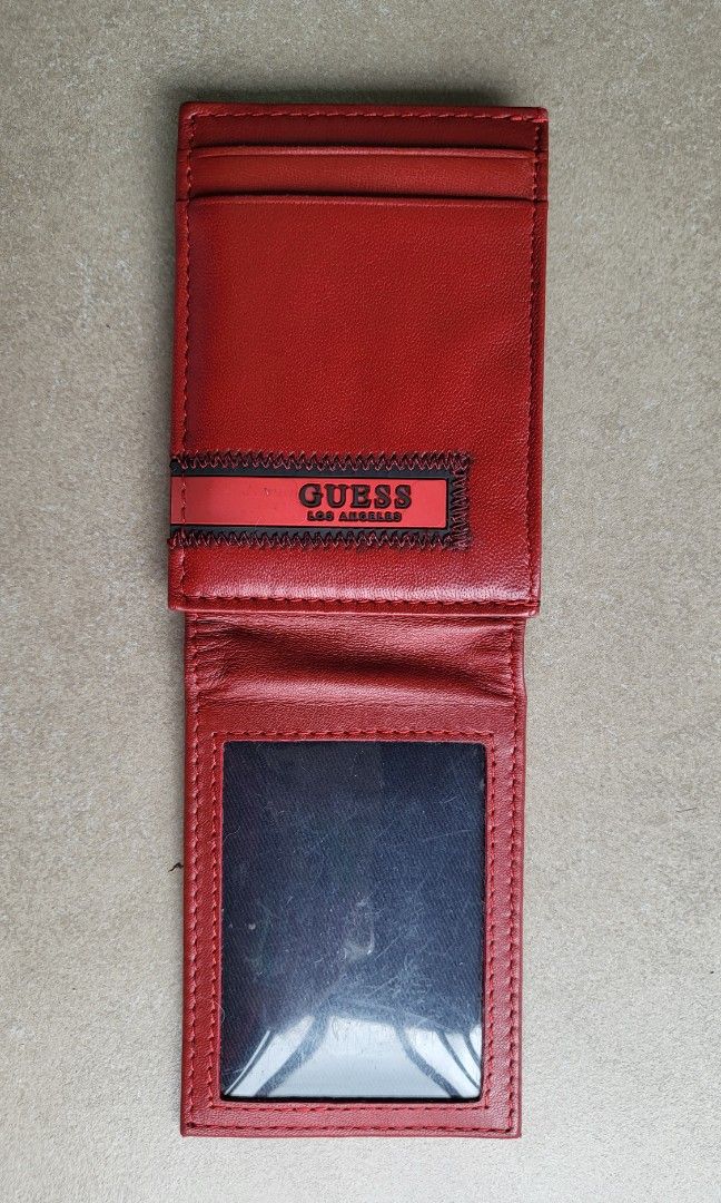 Guess deals magnetic wallet