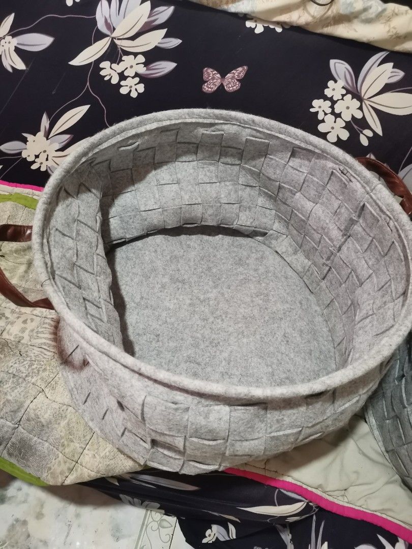 Hamper laundry basket jpan (Category: Laundry Baskets) located in General Mariano Alvarez. Submitted by ma.miafajardo1219 (Listing ID 1196358892, Image 2). Description: Hamper laundry/organizer basket from japan🇯🇵good as new 👍bundle 599 Color gray, IKEA style item.