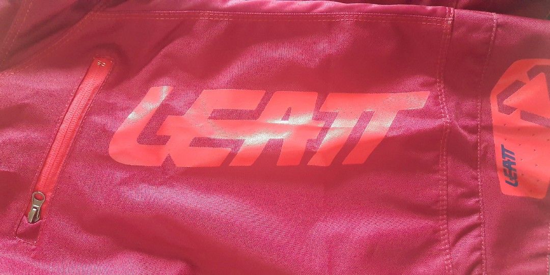 Leatt Mountain Bike Shorts Trail MTB Hiking Camping Enduro Moto Gift (Category: Activewear) located in Mandaluyong City. Submitted by stockoverflow (Listing ID 1196245764, Image 2). Description: Leatt Mountain Bike Shorts Size Large Color Red only Waistline 33-35 inches.