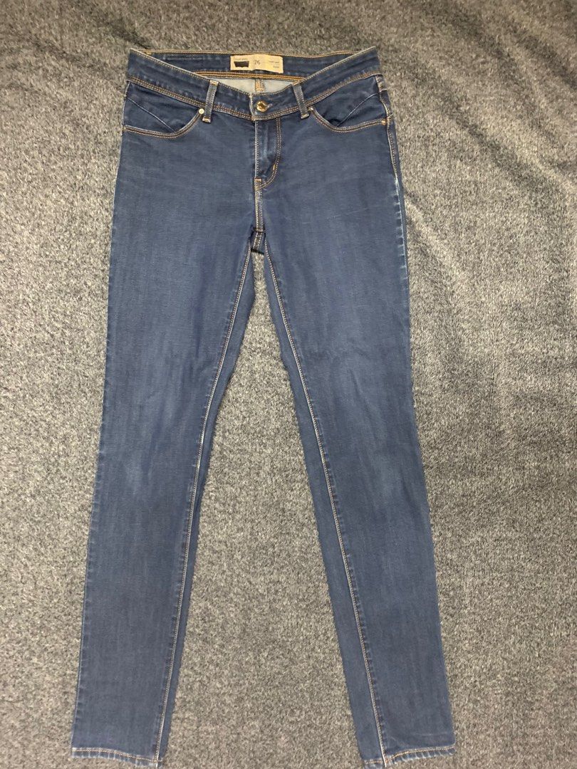 Reduced Levi s revel 26 Demi curve skinny