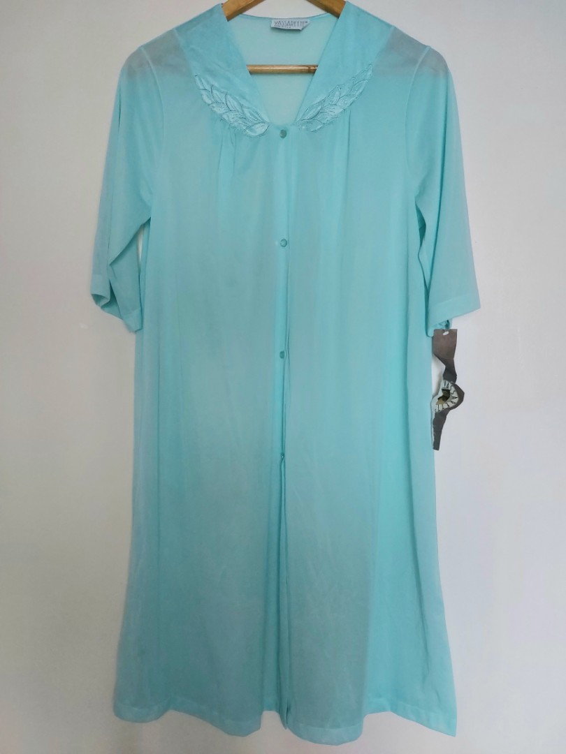 DEADSTOCK - Light Blue VANDEMERE Soft Knit Long Sleeve Nightgown - L