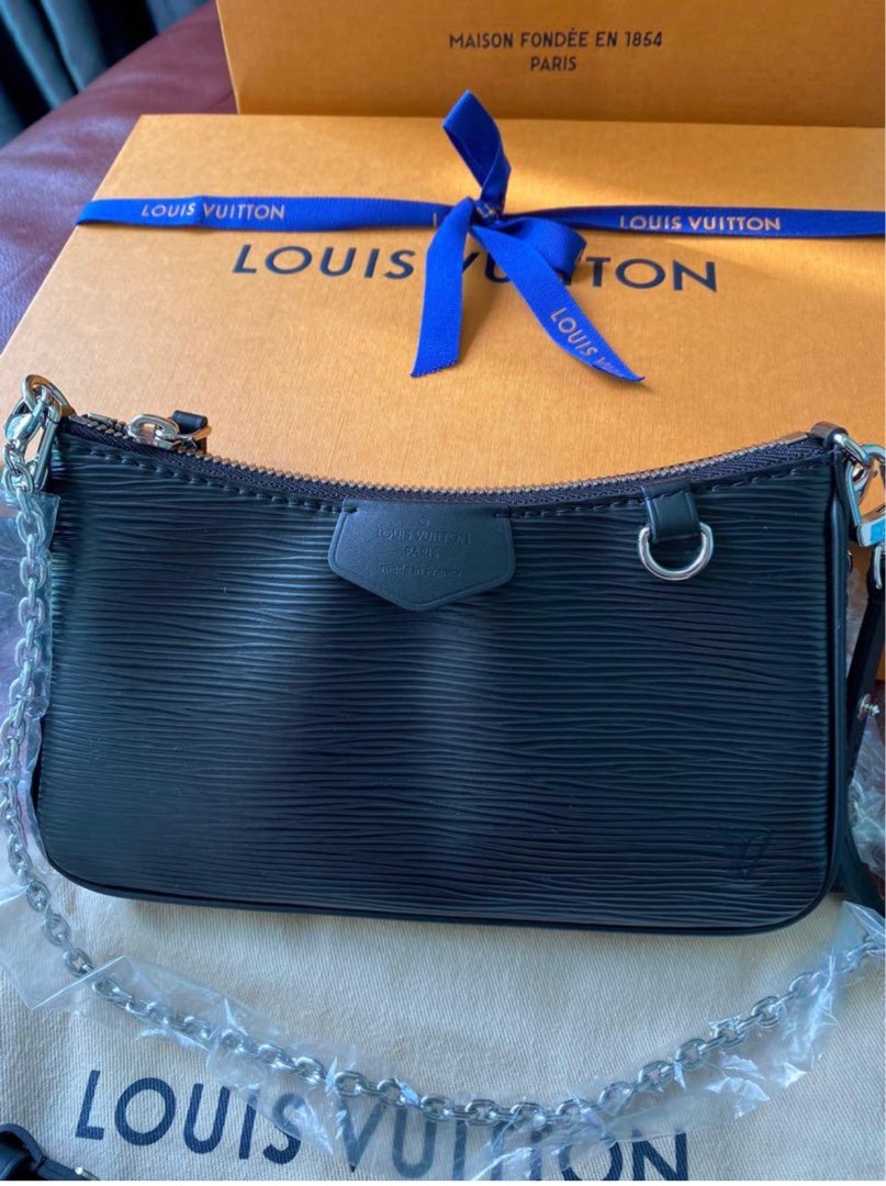 Louis Vuitton Maison Fondee En 1854 Key Pouch, Luxury, Bags & Wallets on  Carousell