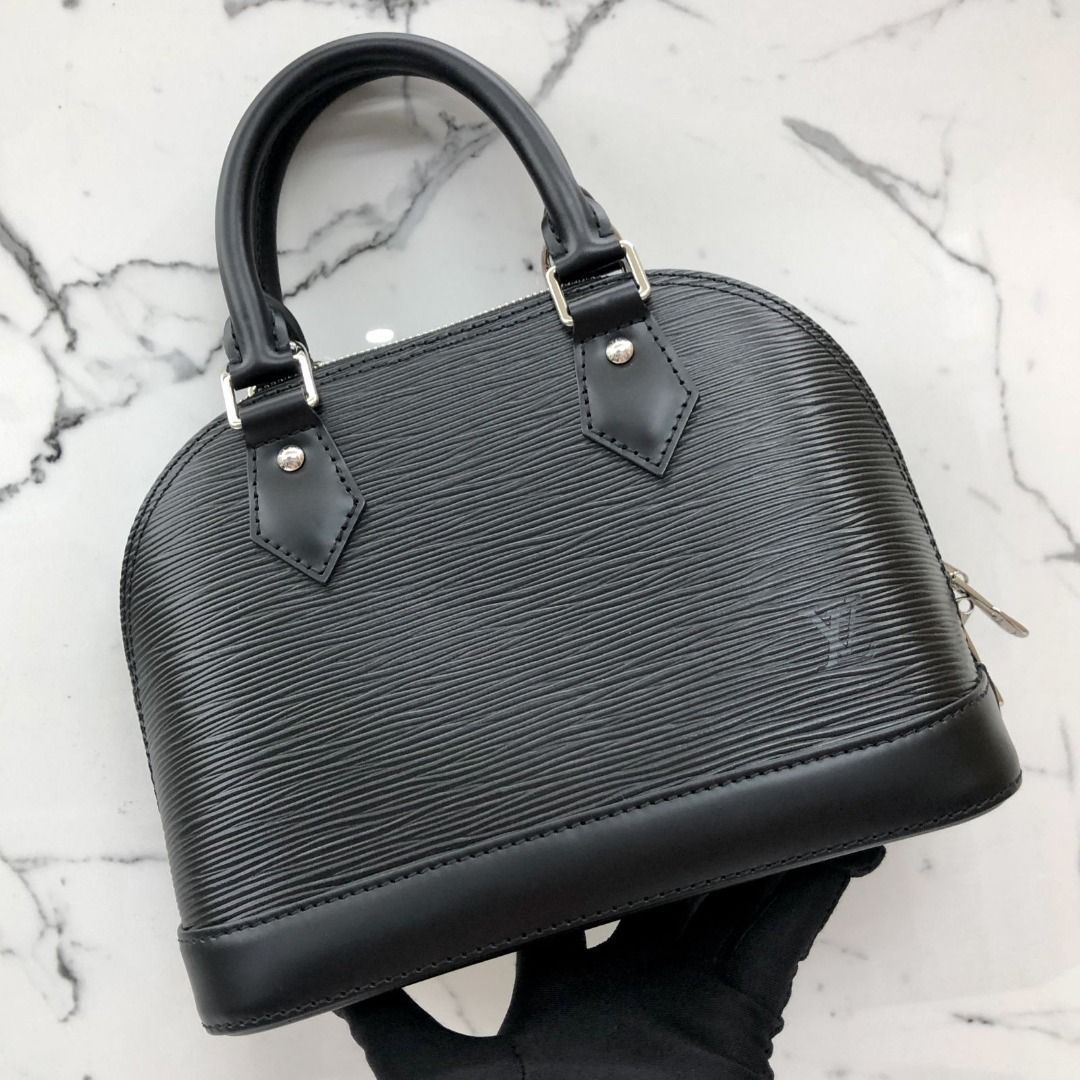 Louis Vuitton black Leather Epi Alma BB Bag with Chain, Women's Fashion,  Bags & Wallets, Tote Bags on Carousell