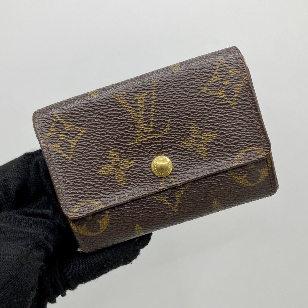 Louis Vuitton SLG, Women's Fashion, Bags & Wallets, Wallets & Card holders  on Carousell