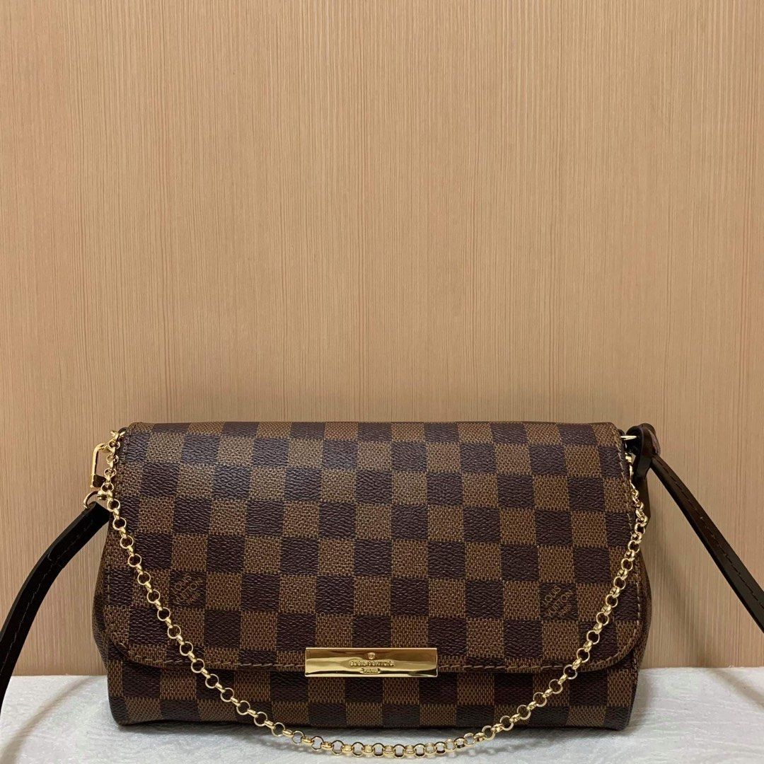 Lv favorite Sling bag (Category: Luxury Bags & Wallets) located in Pasig City. Submitted by lizshoppe (Listing ID 1196196652, Image 1). Description: With dustbag .