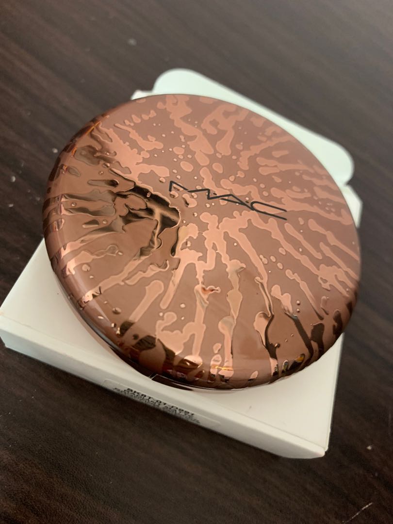 MAC bronzing powder (Sample), Beauty & Personal Care, Face, Makeup on