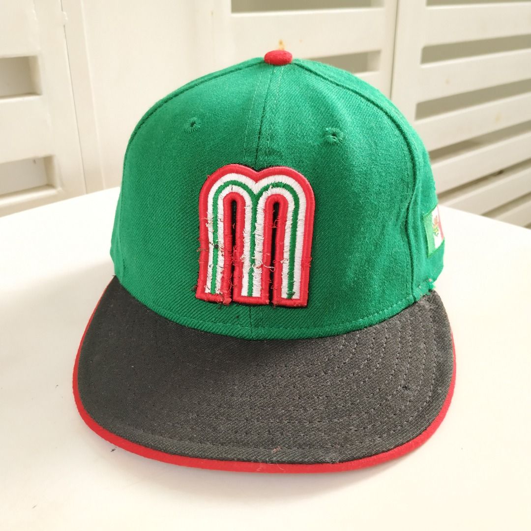 Football fitted hats new arrivals