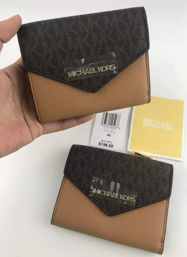 Mk new arrivals envelope wallet