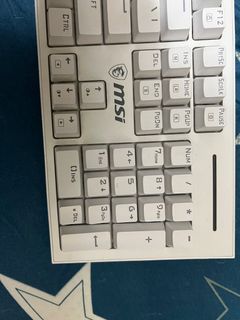 （分類：）位於 。 由 kelvin_error 提交（商品編號 1196332590，圖片 1）。簡介： 。