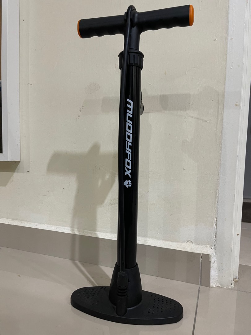 Muddyfox pump, Sports Equipment, Bicycles & Parts, Bicycles on Carousell