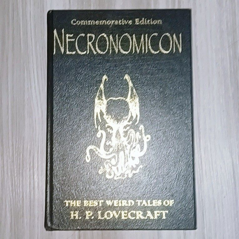 Necronomicon: The Best Weird Tales of H.P. Lovecraft ...